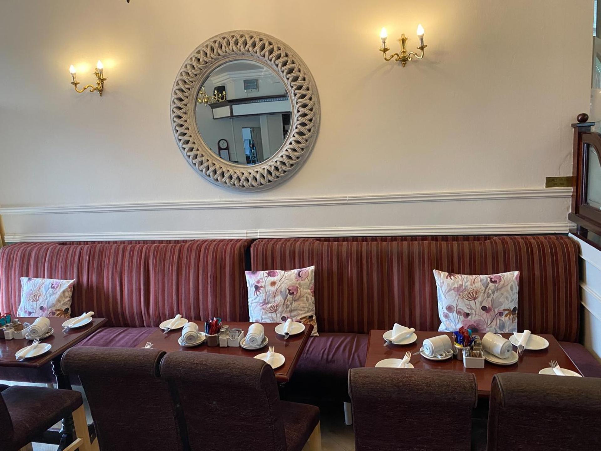 The Town House Hotel Naas Extérieur photo