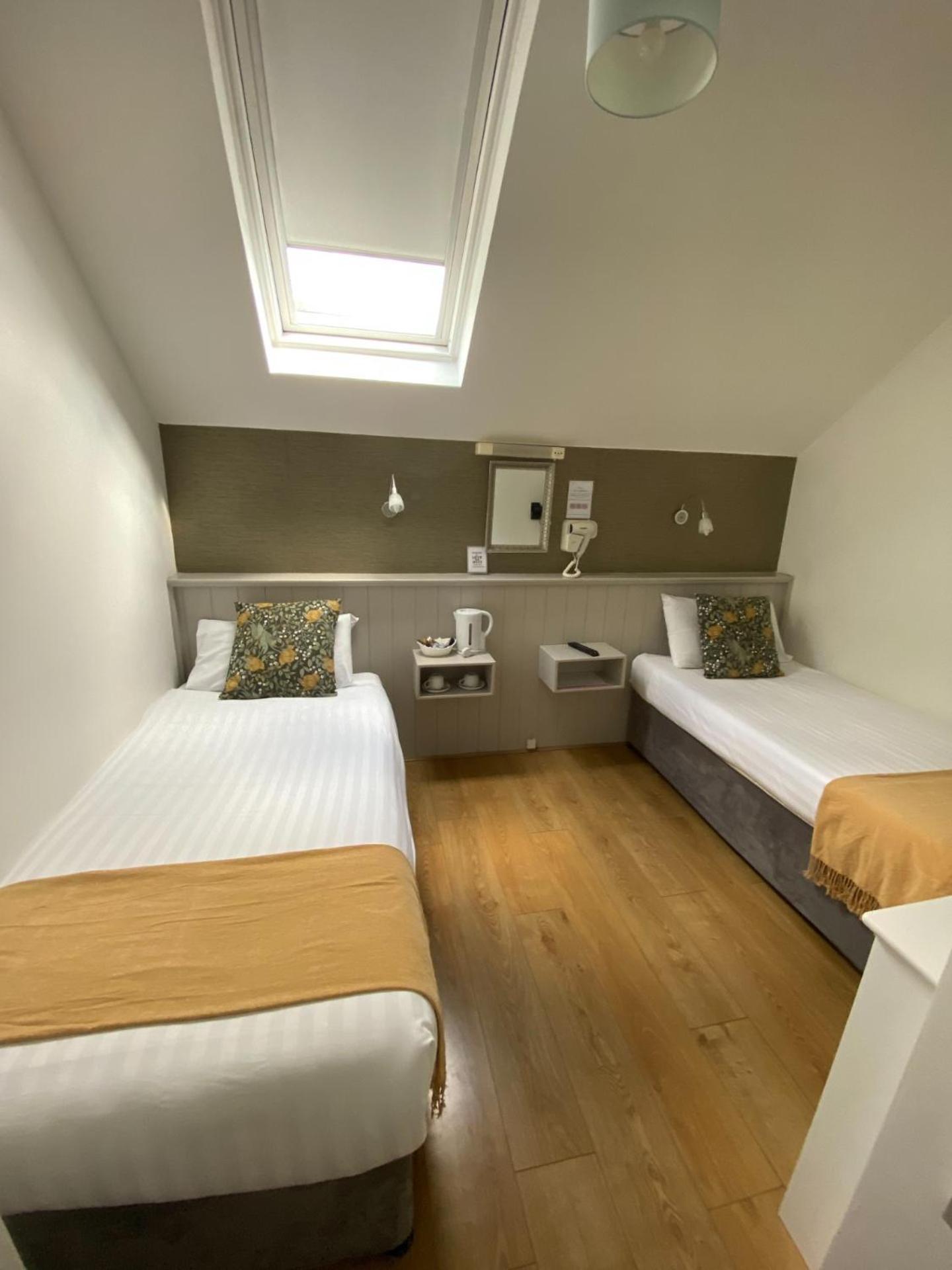 The Town House Hotel Naas Extérieur photo
