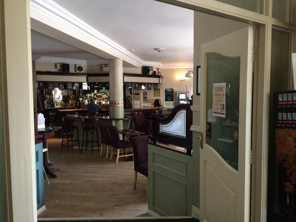 The Town House Hotel Naas Extérieur photo